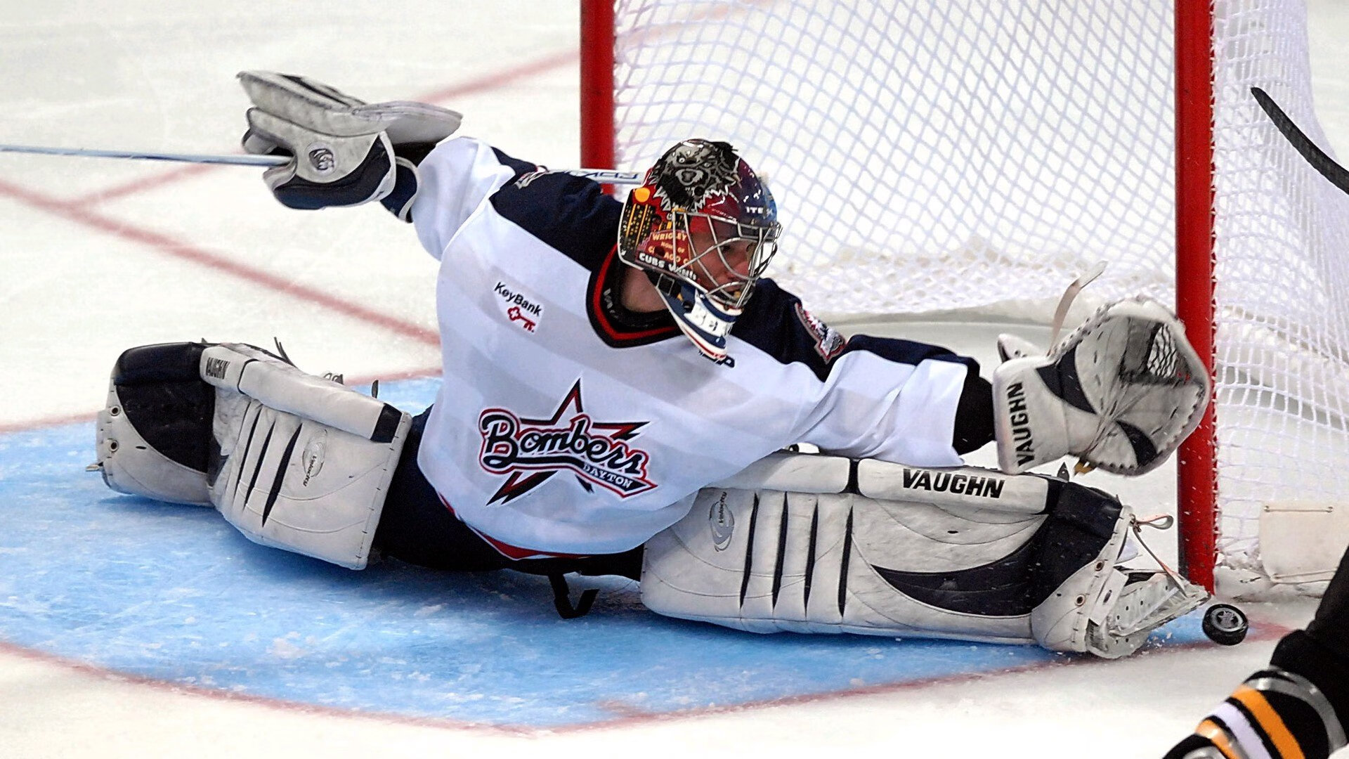 开云体育app-城市夜跑团体联合举办公益健康跑，城市夜跑注意事项